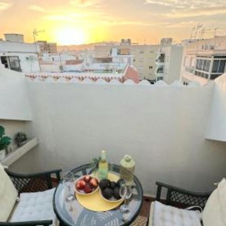 New City Penthouse Near Beach With Sunny Balcony Apartment Fuengirola Luaran gambar