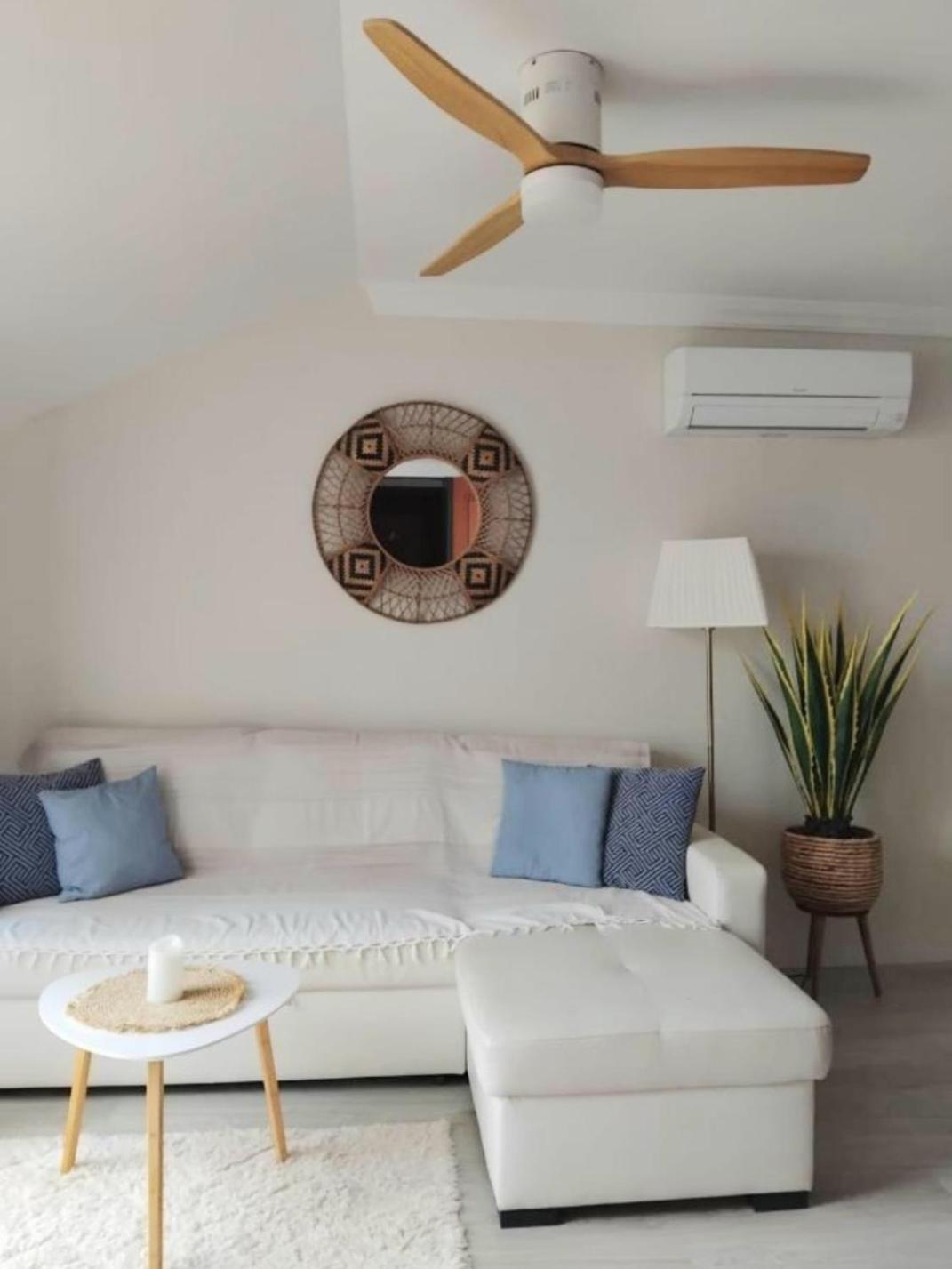 New City Penthouse Near Beach With Sunny Balcony Fuengirola Luaran gambar