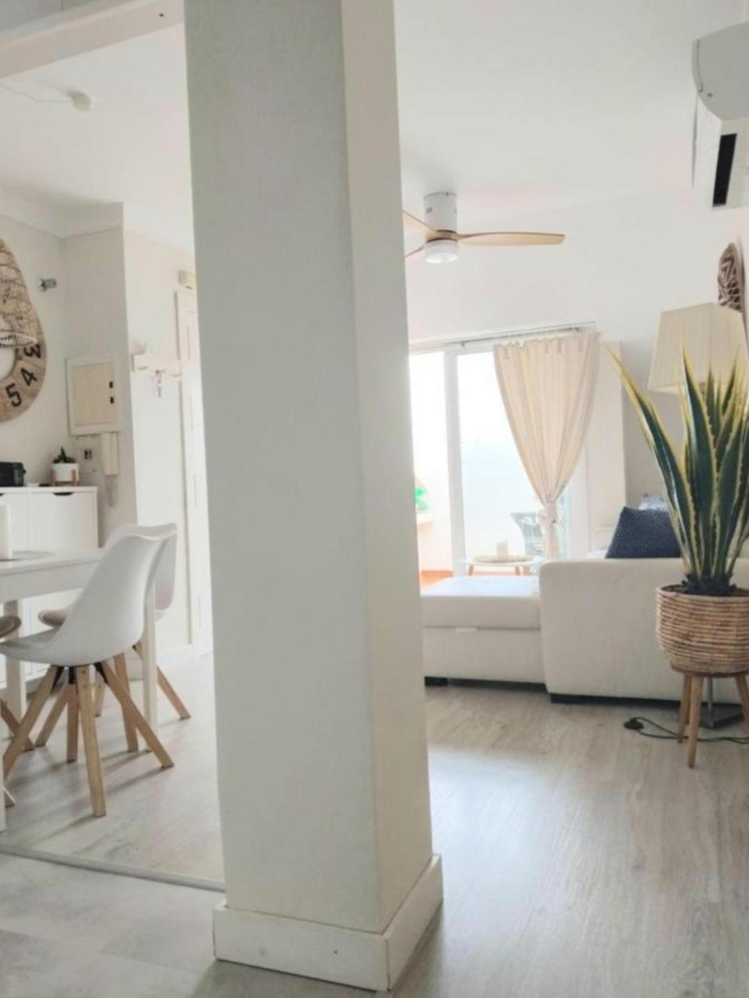 New City Penthouse Near Beach With Sunny Balcony Fuengirola Luaran gambar