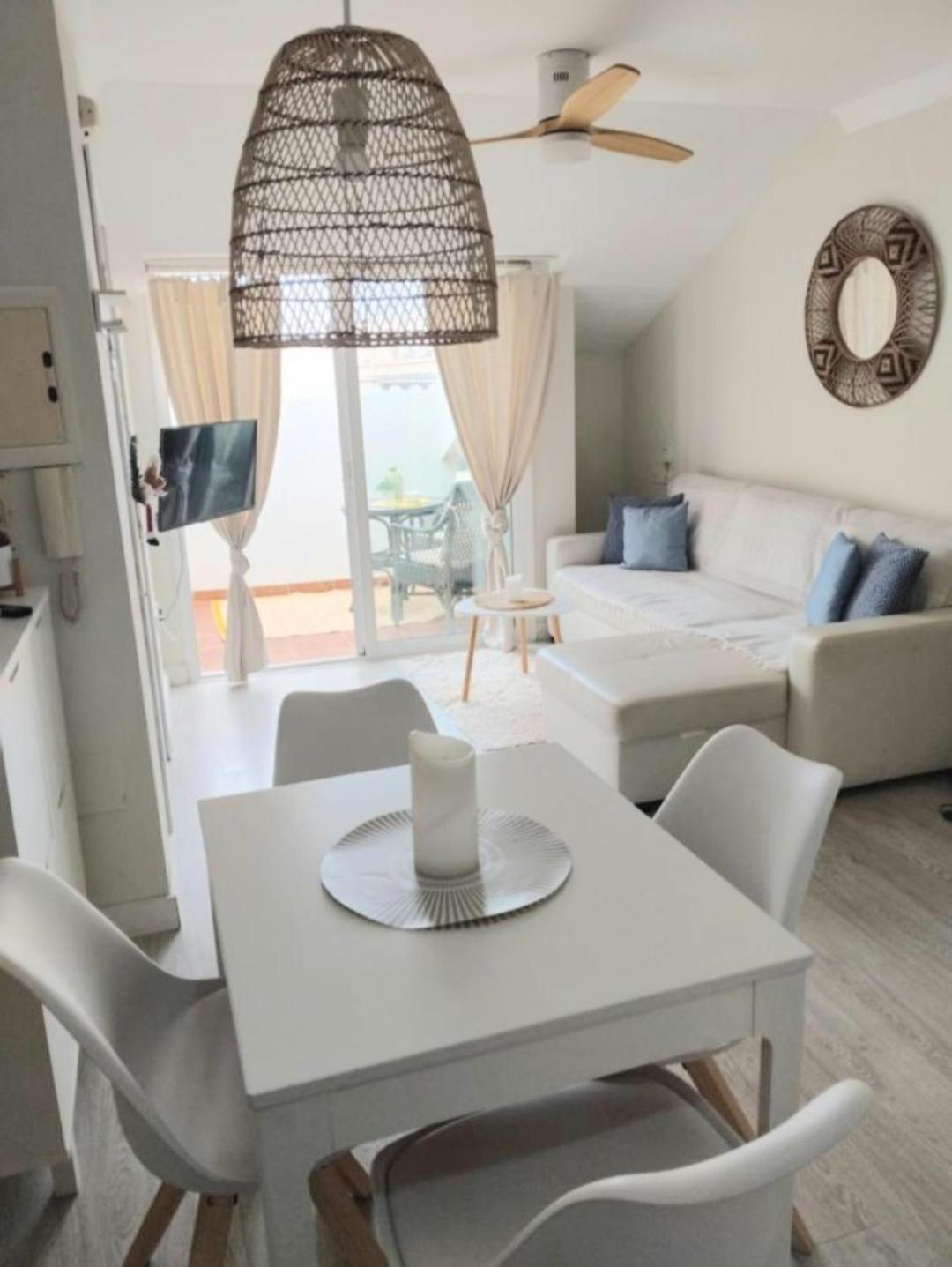 New City Penthouse Near Beach With Sunny Balcony Fuengirola Luaran gambar